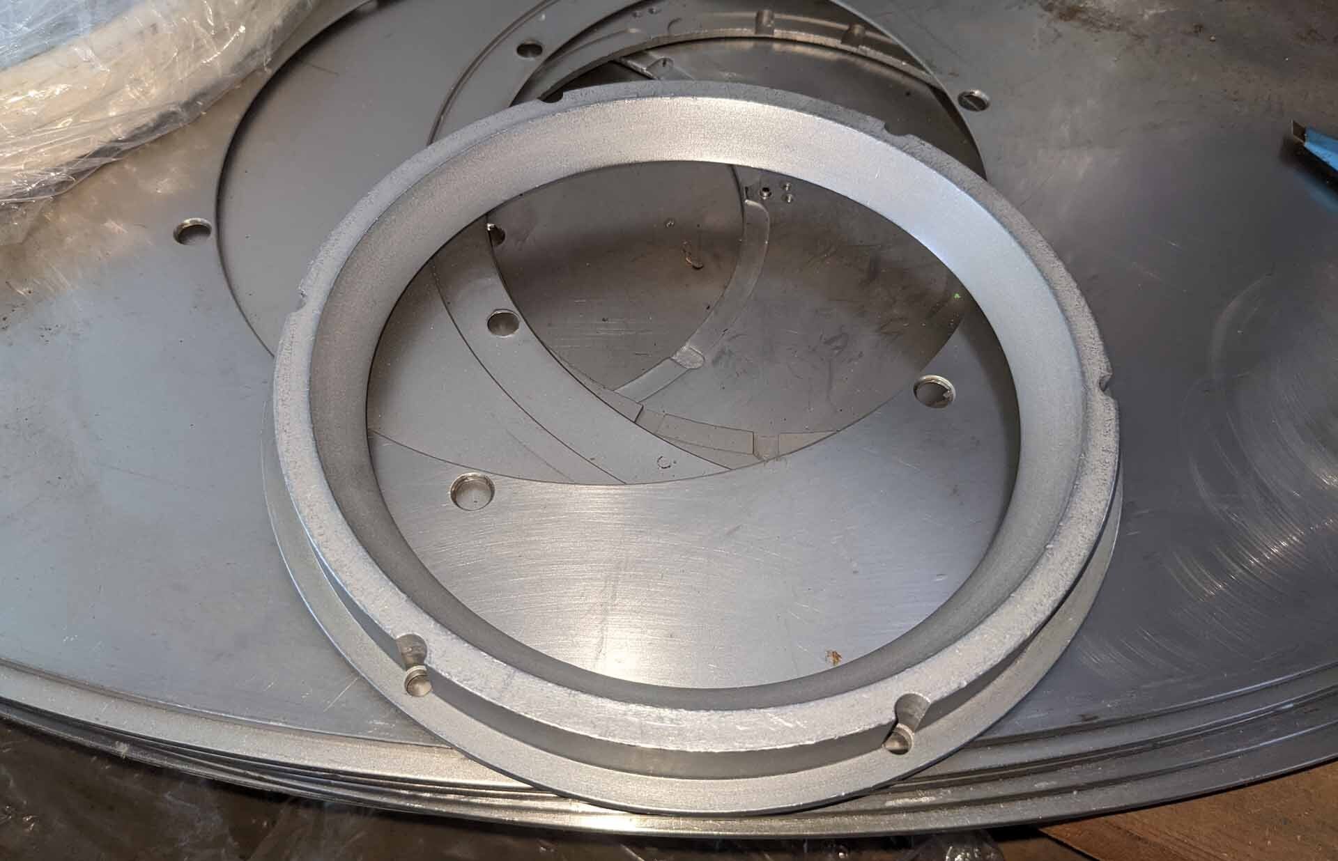 Foto Verwendet VARIAN Spare parts for Implanter and Sputtering system Zum Verkauf