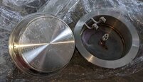 Foto Verwendet VARIAN Spare parts for Implanter and Sputtering system Zum Verkauf