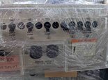 Foto Verwendet VARIAN Spare parts for Implanter and Sputtering system Zum Verkauf