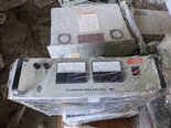 Foto Verwendet VARIAN Lot of spare parts Zum Verkauf