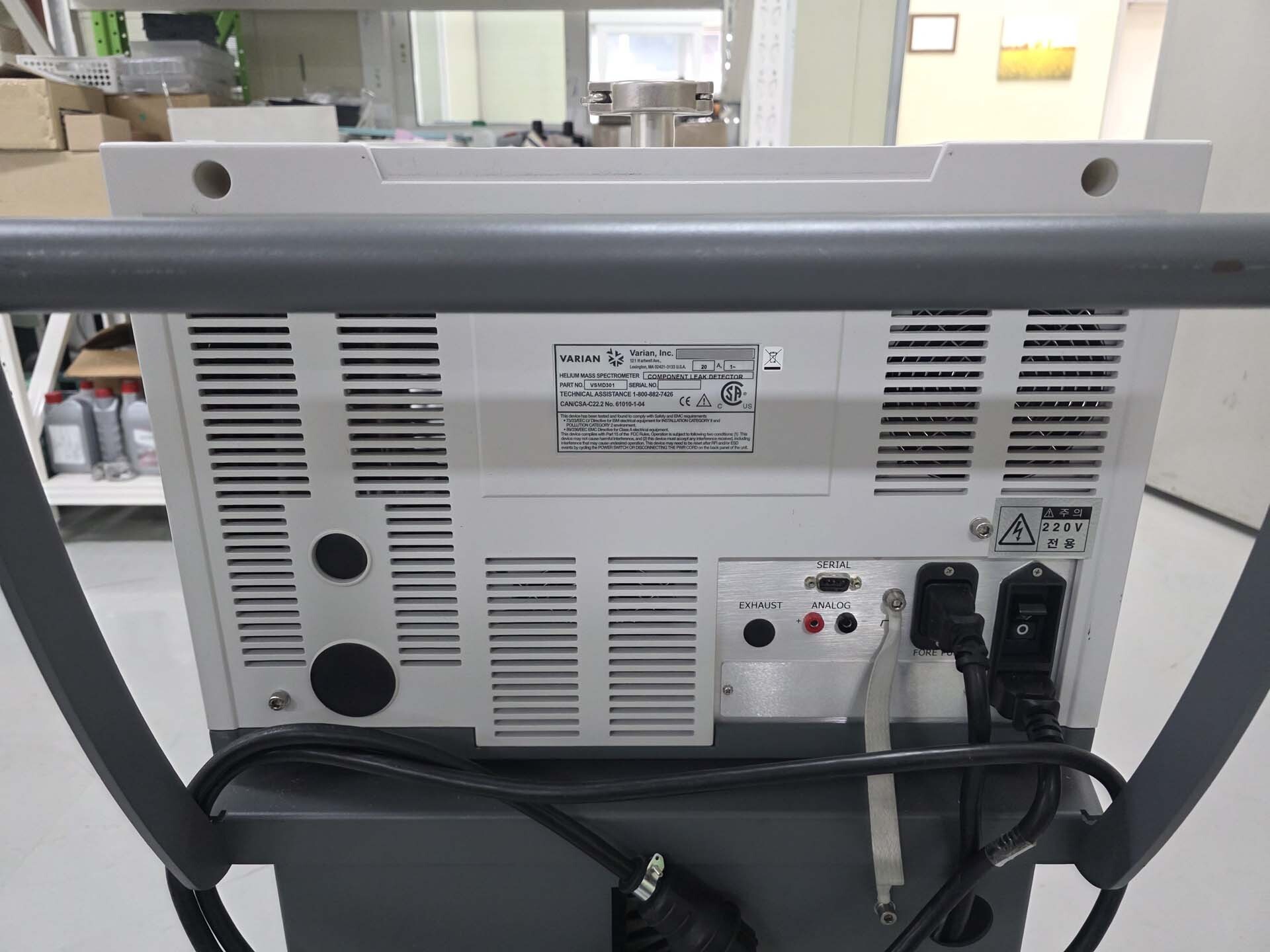 Photo Utilisé VARIAN MD30 À vendre
