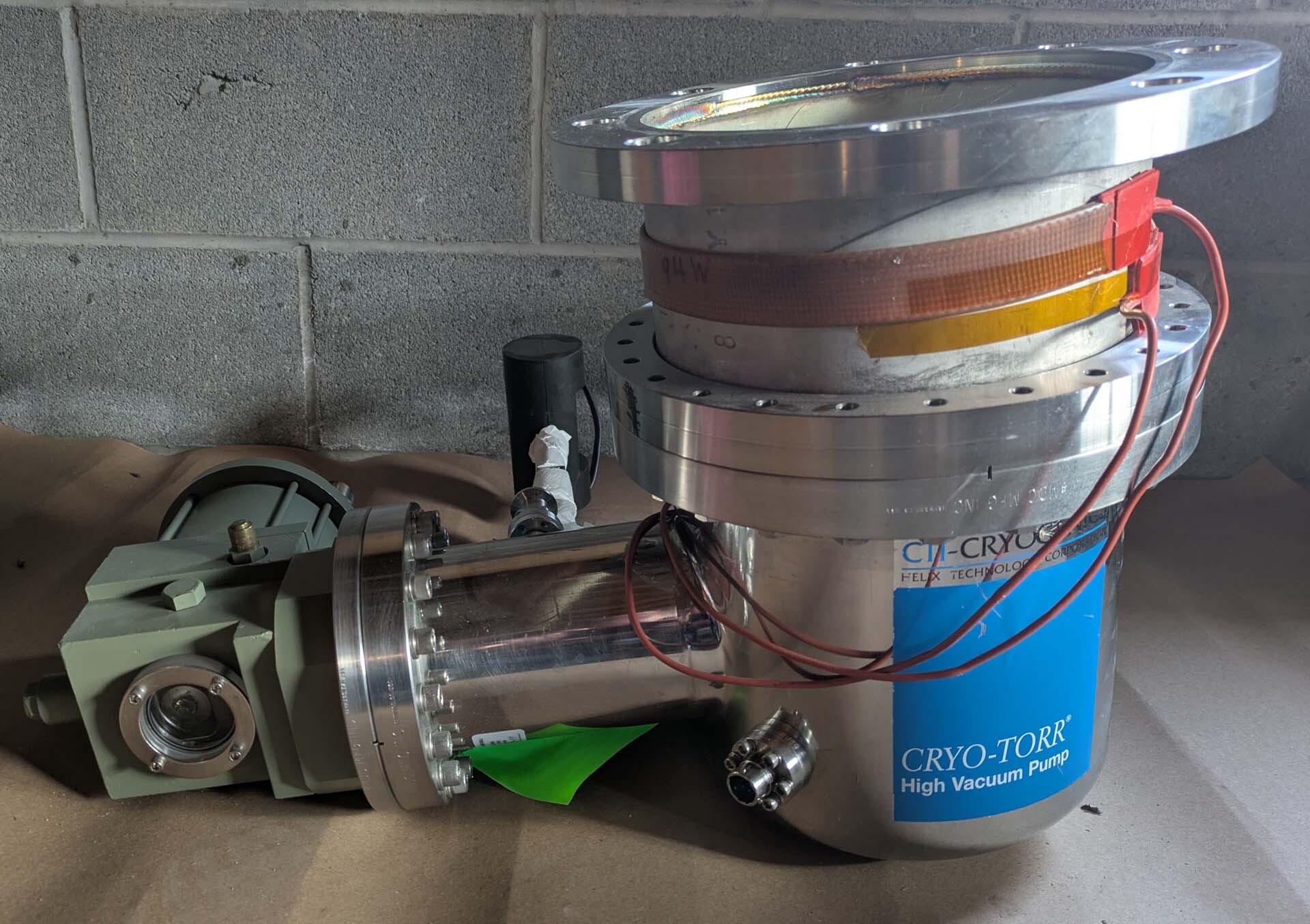 Photo Used VARIAN Spare parts for 3280 / 3290 For Sale
