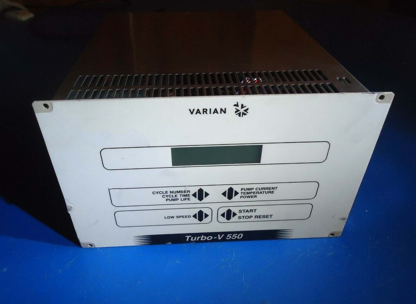 Foto Verwendet VARIAN Turbo-V 550 Zum Verkauf