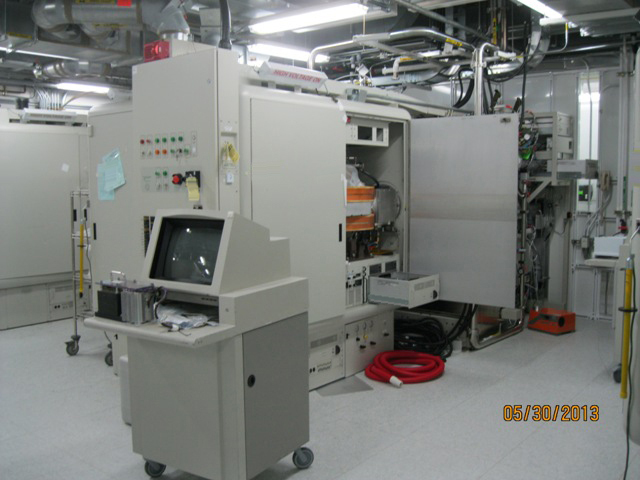 Photo Used VARIAN VIISion 80 For Sale