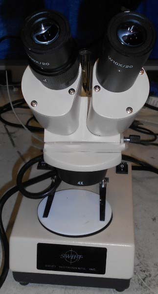フォト（写真） 使用される VARIOUS Lot of (3) microscopes 販売のために