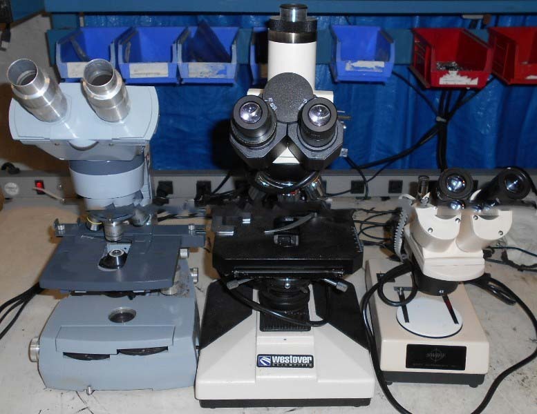 图为 已使用的 VARIOUS Lot of (3) microscopes 待售