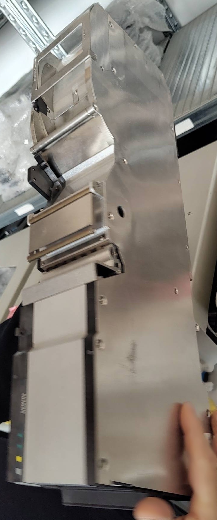 Foto Verwendet VARIOUS Lot of ASM feeders for X series Zum Verkauf