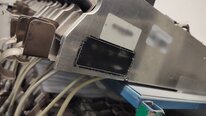 Foto Verwendet VARIOUS Lot of ASM Silver, Gold, Vibration feeders for S series Zum Verkauf