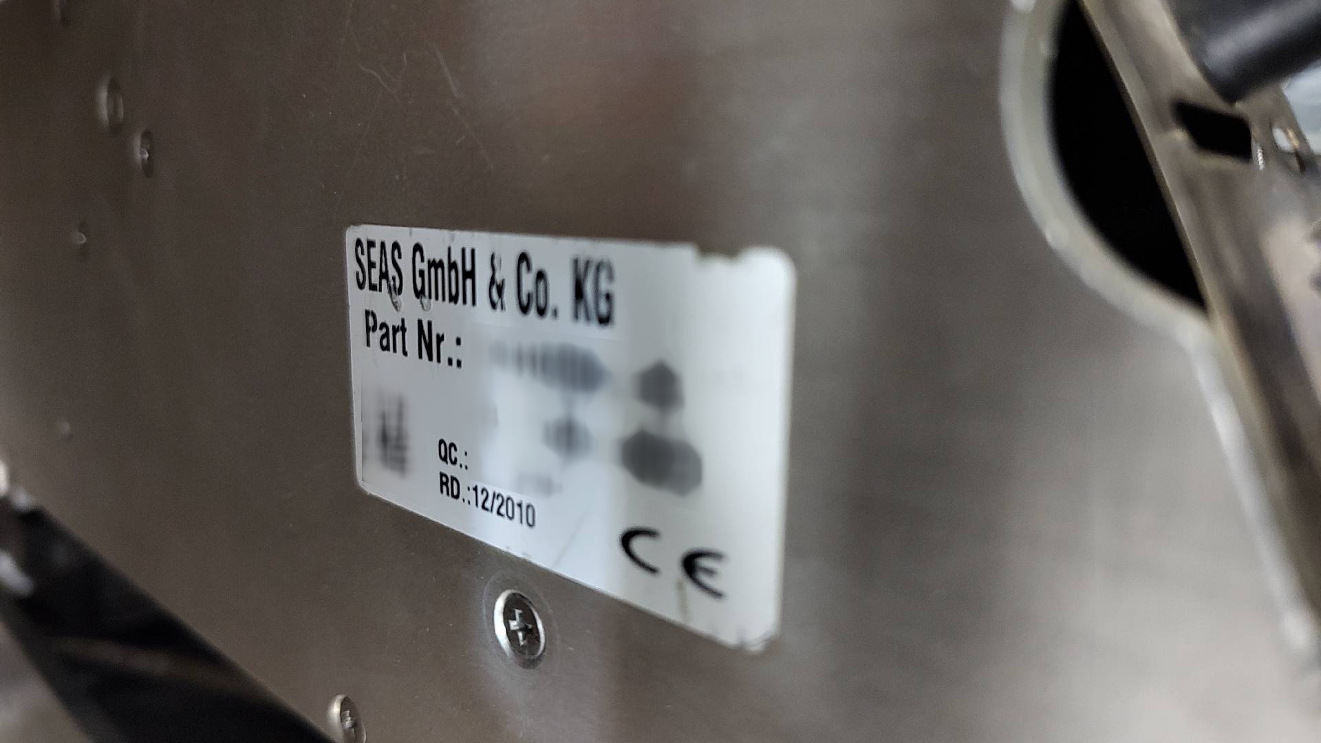 Foto Verwendet VARIOUS Lot of ASM Silver, Gold, Vibration feeders for S series Zum Verkauf