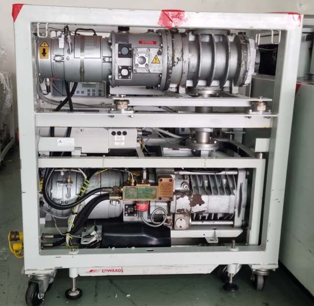 圖為 已使用的 VARIOUS Lot of dry pumps 待售