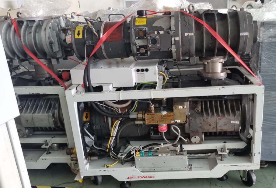 圖為 已使用的 VARIOUS Lot of dry pumps 待售