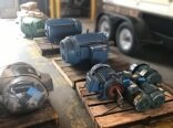 VARIOUS Lot of motors and reducers