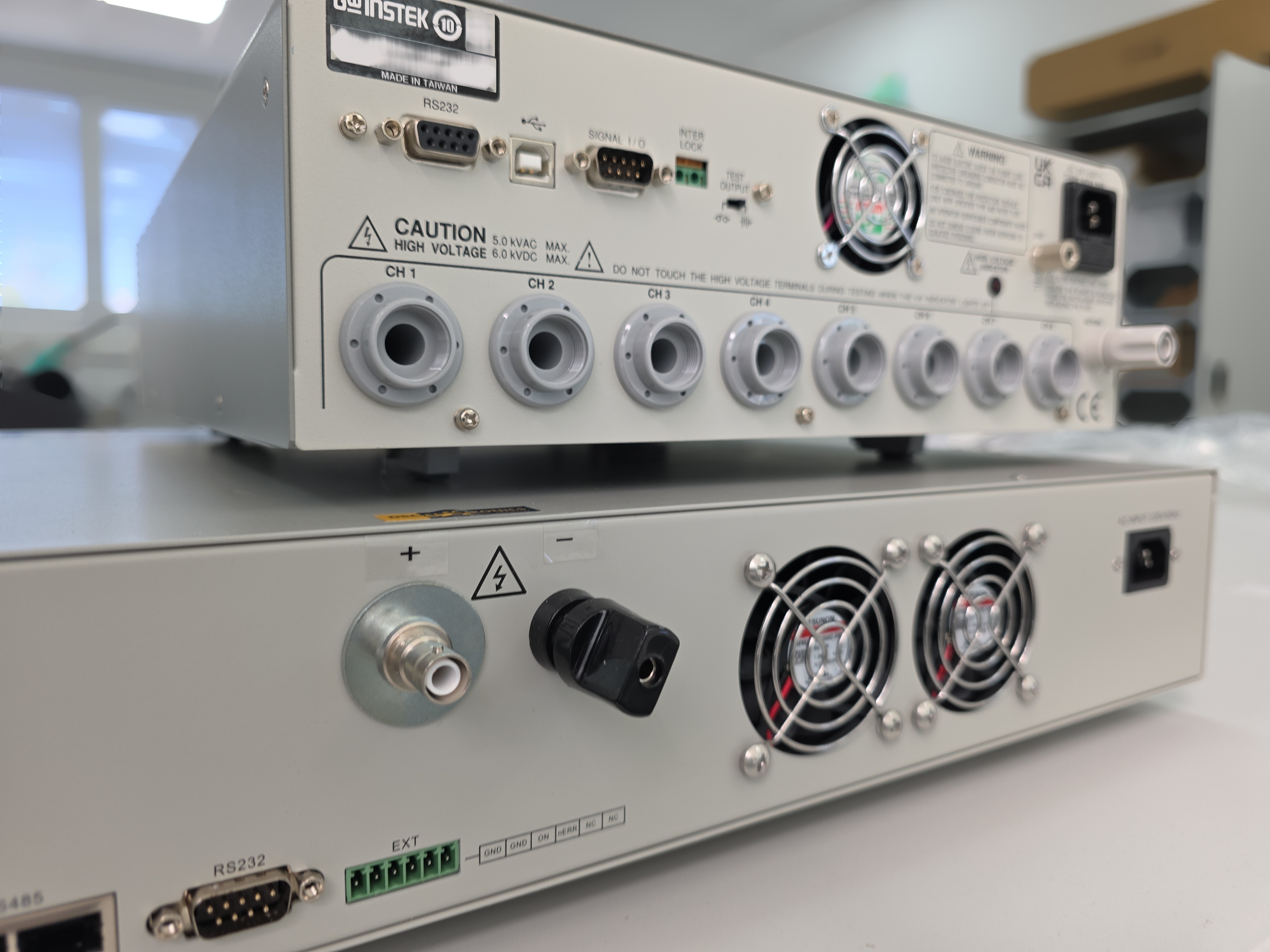 Photo Used VARIOUS Lot of electronic test equipment For Sale