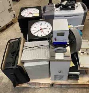 VARIOUS Lot of laboratory equipment #293645285
