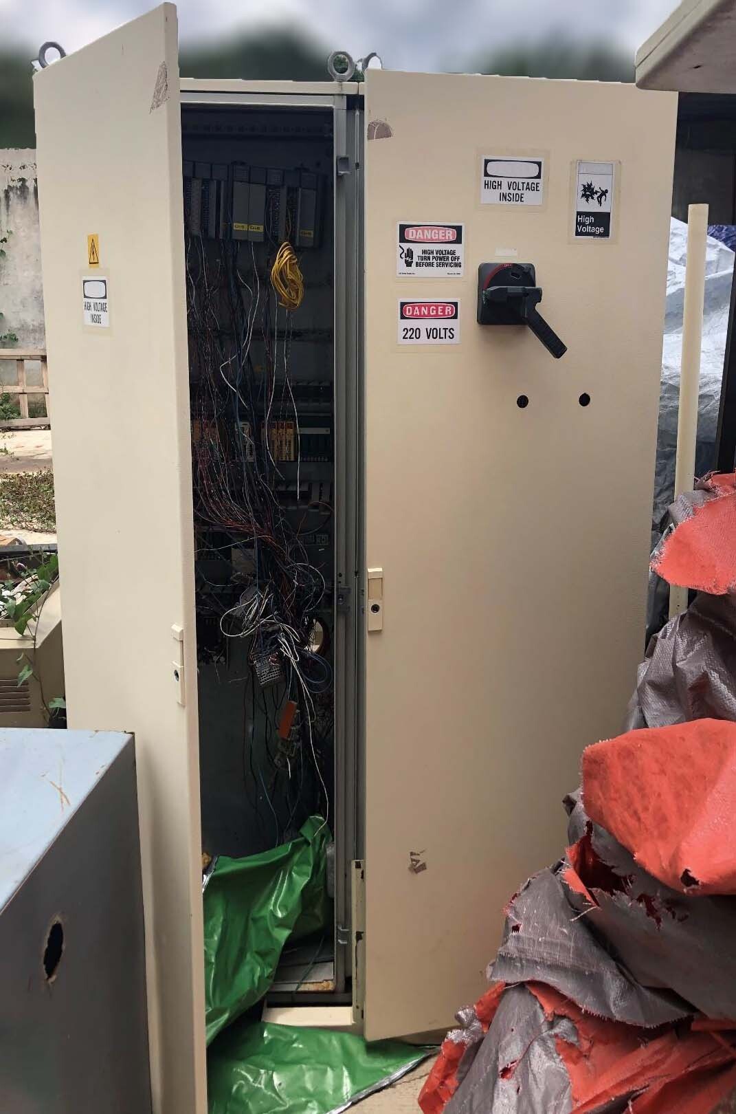 圖為 已使用的 VARIOUS Lot of equipment 待售
