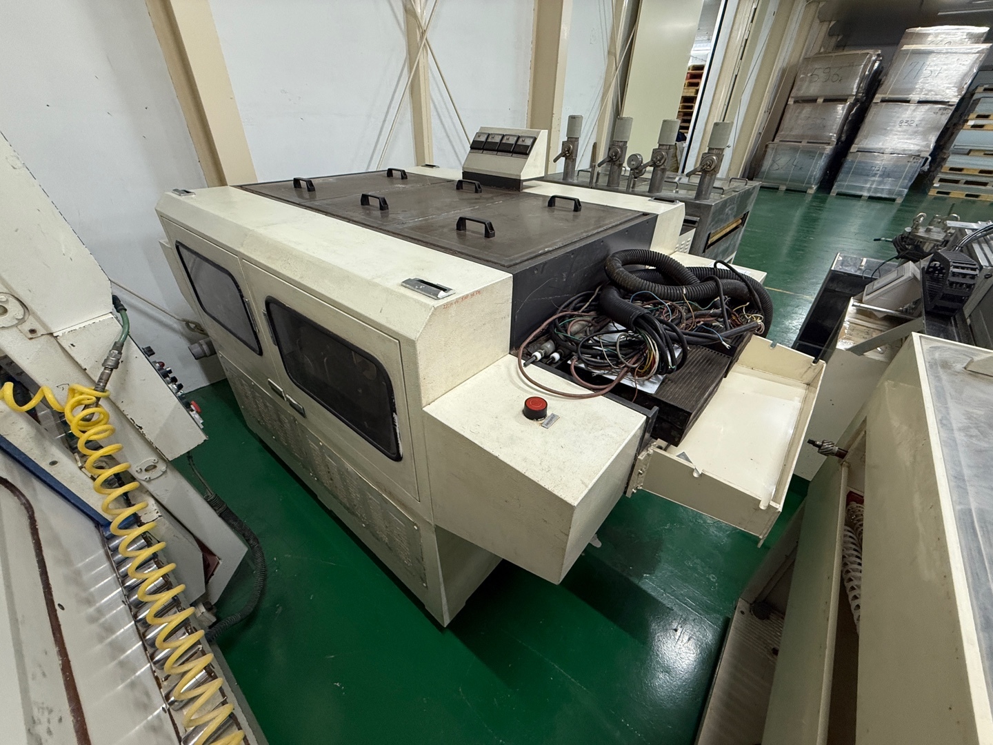 圖為 已使用的 VARIOUS Lot of equipment 待售