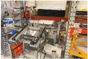 フォト（写真） 使用される VARIOUS Lot of equipment 販売のために