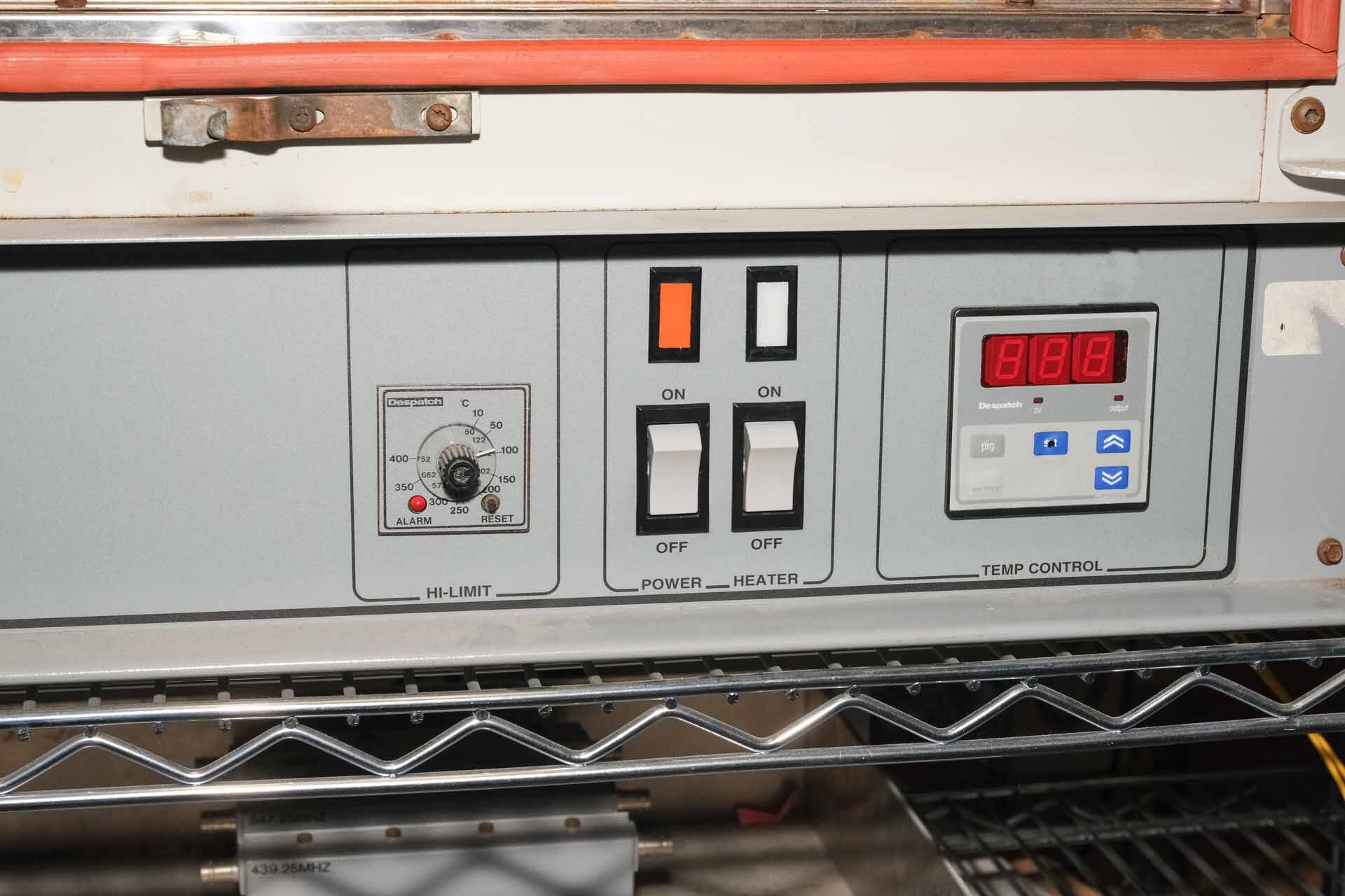 사진 사용됨 VARIOUS Lot of equipment 판매용
