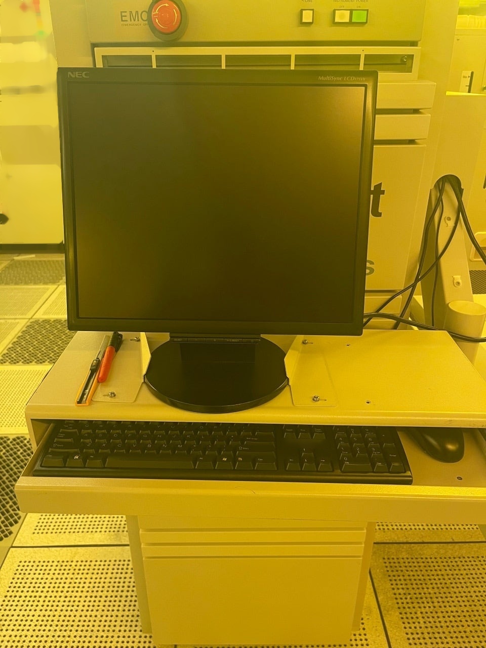圖為 已使用的 VARIOUS Lot of equipment 待售