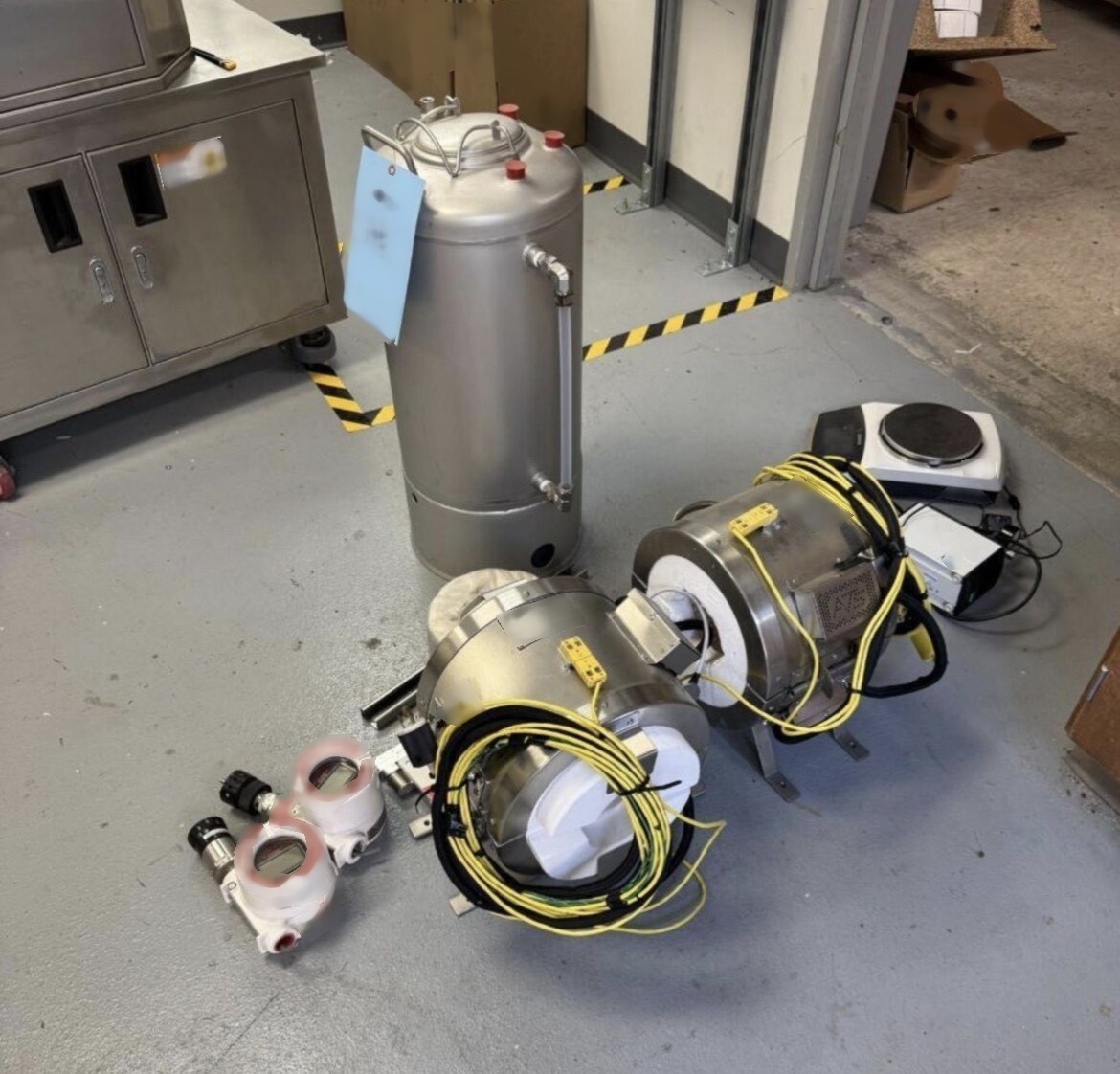 圖為 已使用的 VARIOUS Lot of equipment 待售
