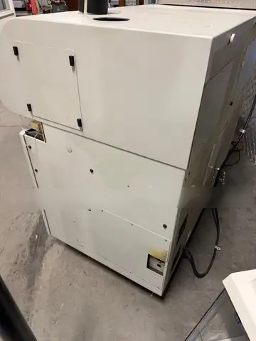 フォト（写真） 使用される VARIOUS Lot of equipment 販売のために