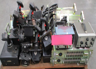 VARIOUS Lot of equipment #293815366