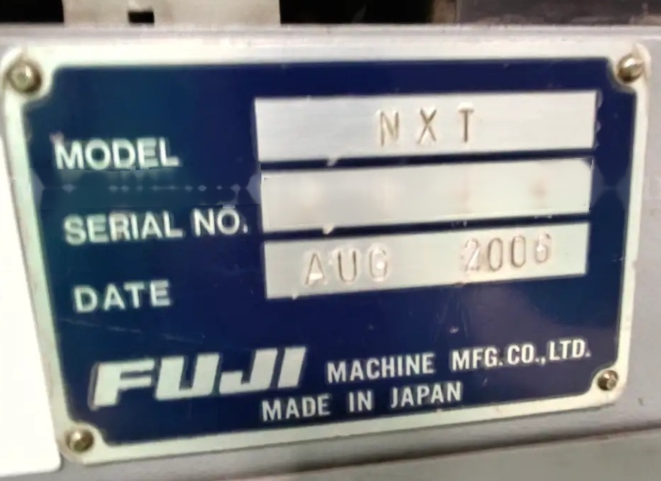 Photo Used VARIOUS Lot of equipment For Sale