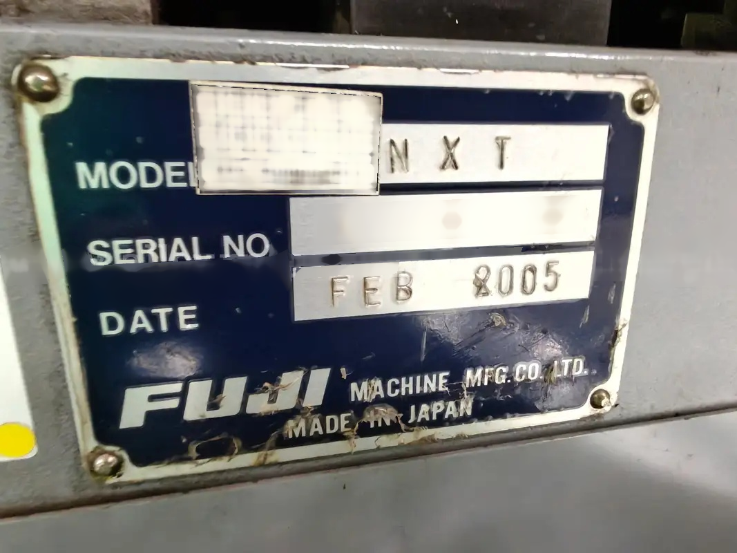 Photo Used VARIOUS Lot of equipment For Sale