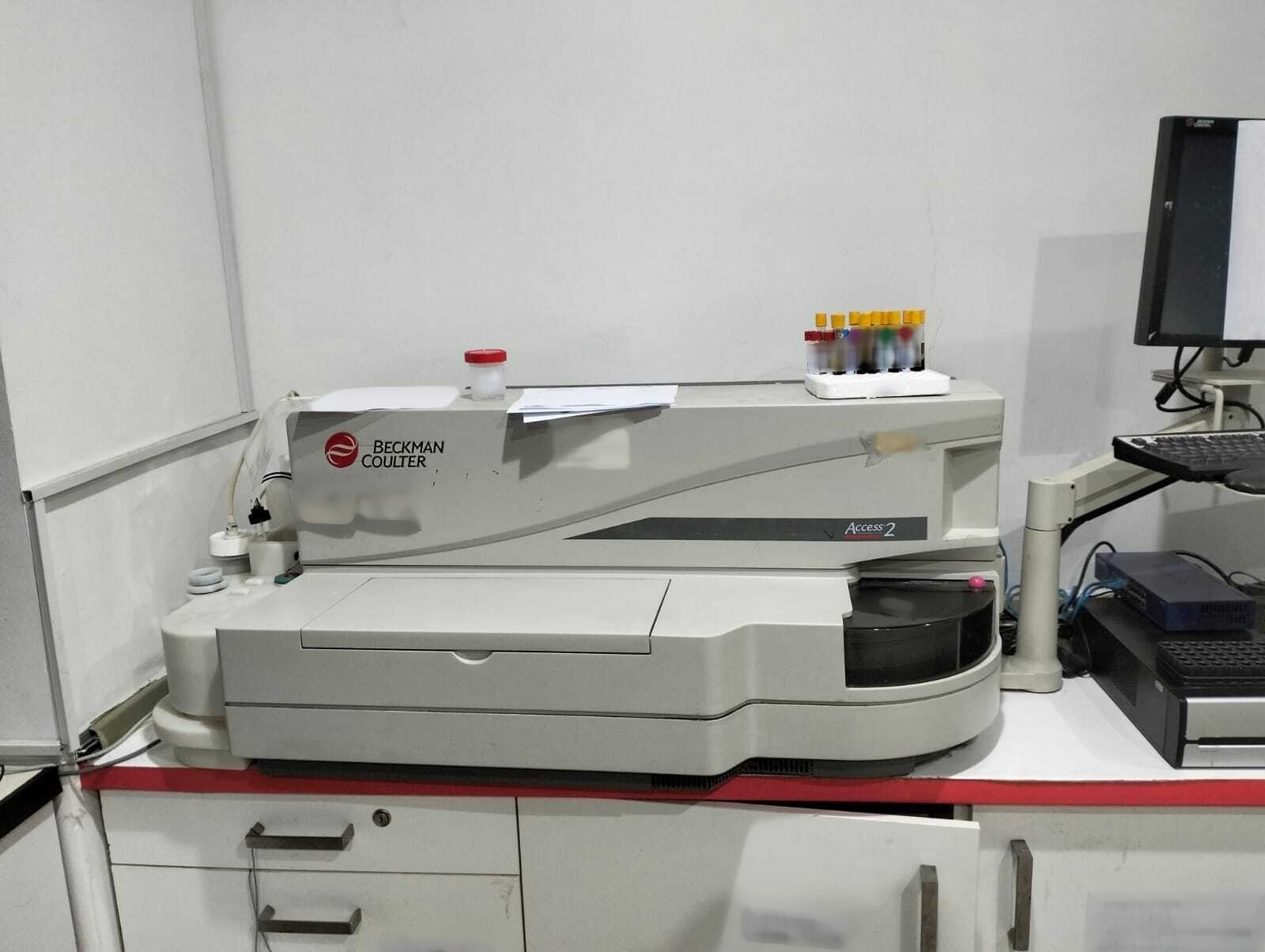 Photo Used VARIOUS Lot of equipment For Sale
