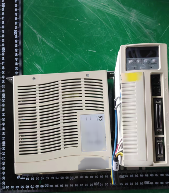 Photo Used VARIOUS Lot of equipment For Sale