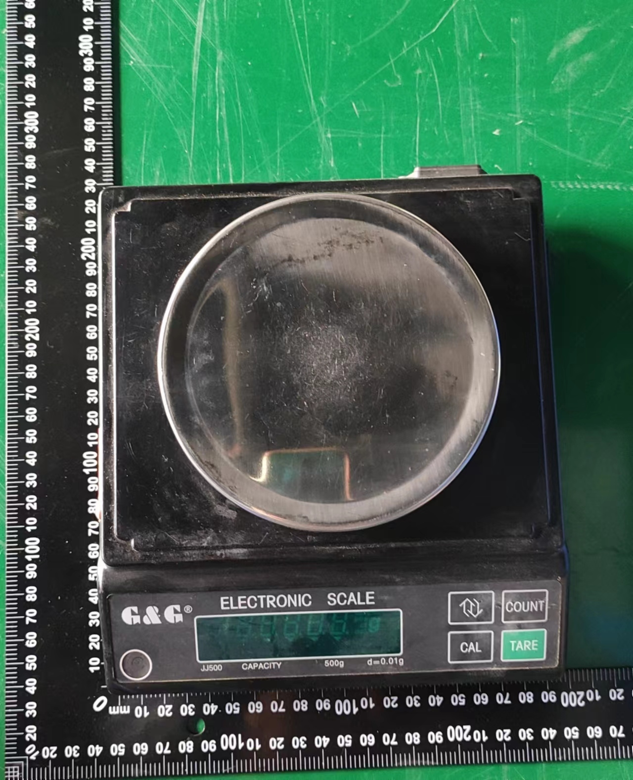 Photo Used VARIOUS Lot of equipment For Sale
