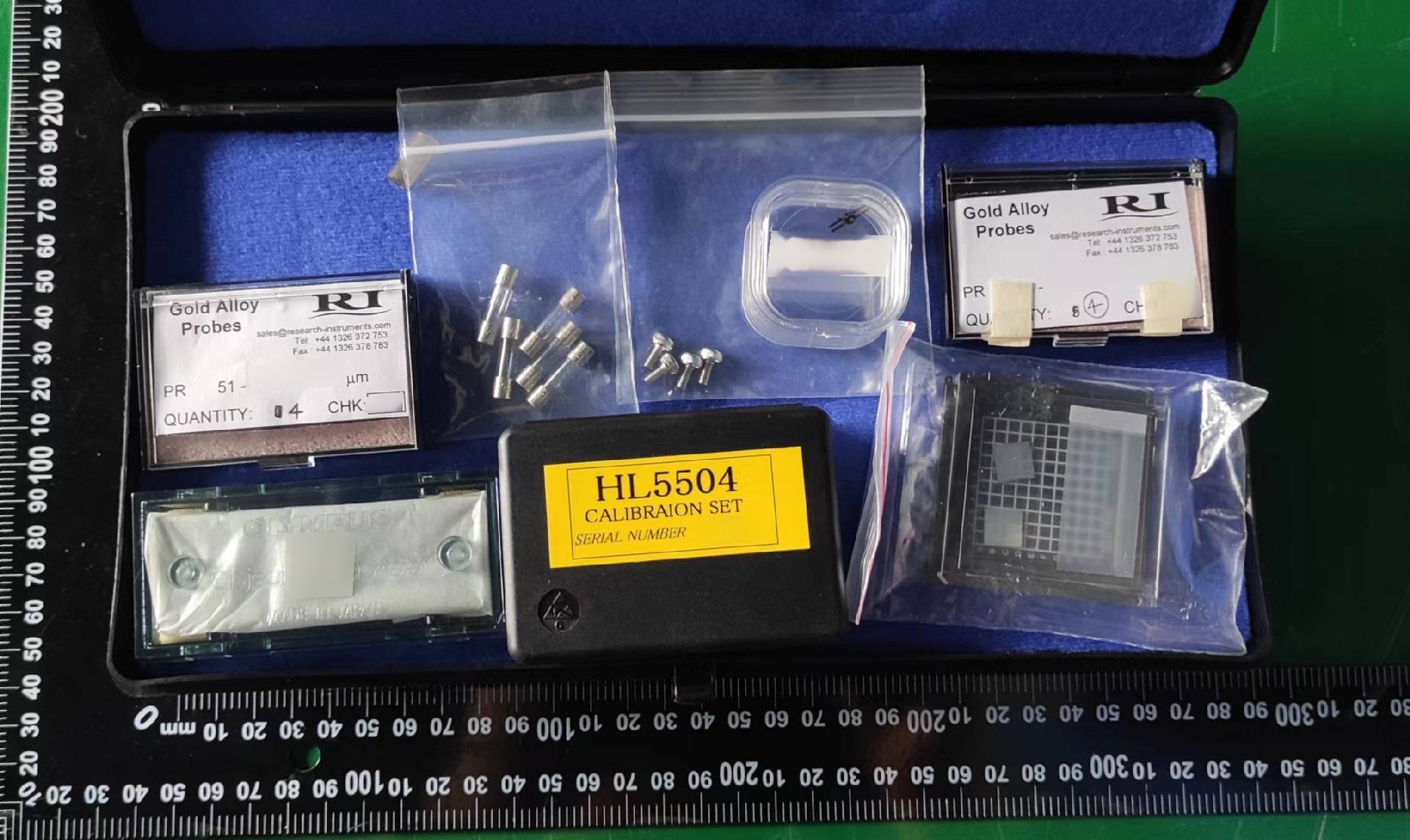Photo Used VARIOUS Lot of equipment For Sale