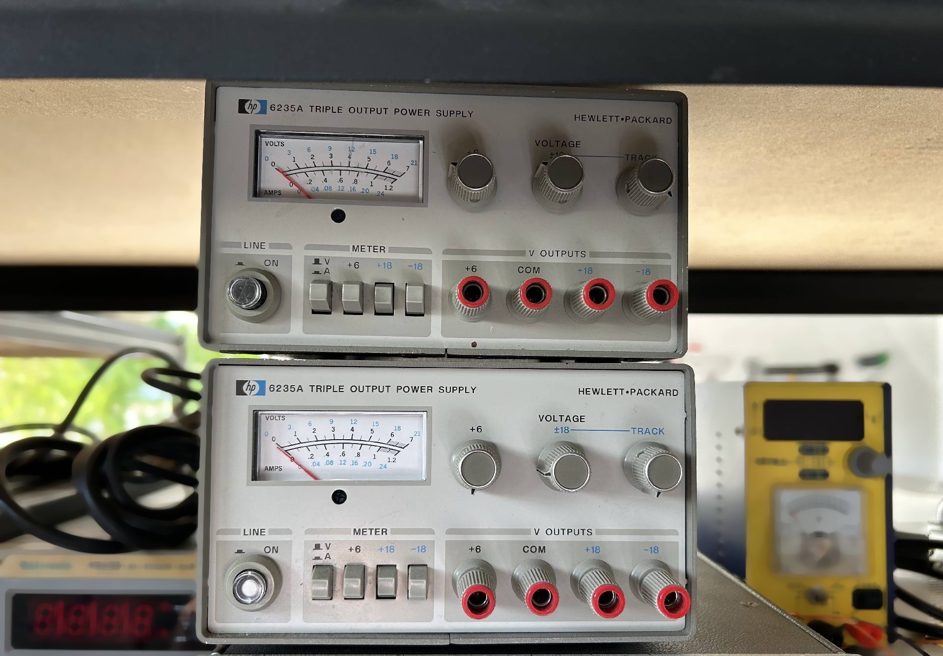 图为 已使用的 KEITHLEY 195A 待售