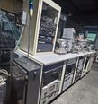 Foto Verwendet VARIOUS Lot of lab equipment and accessories Zum Verkauf