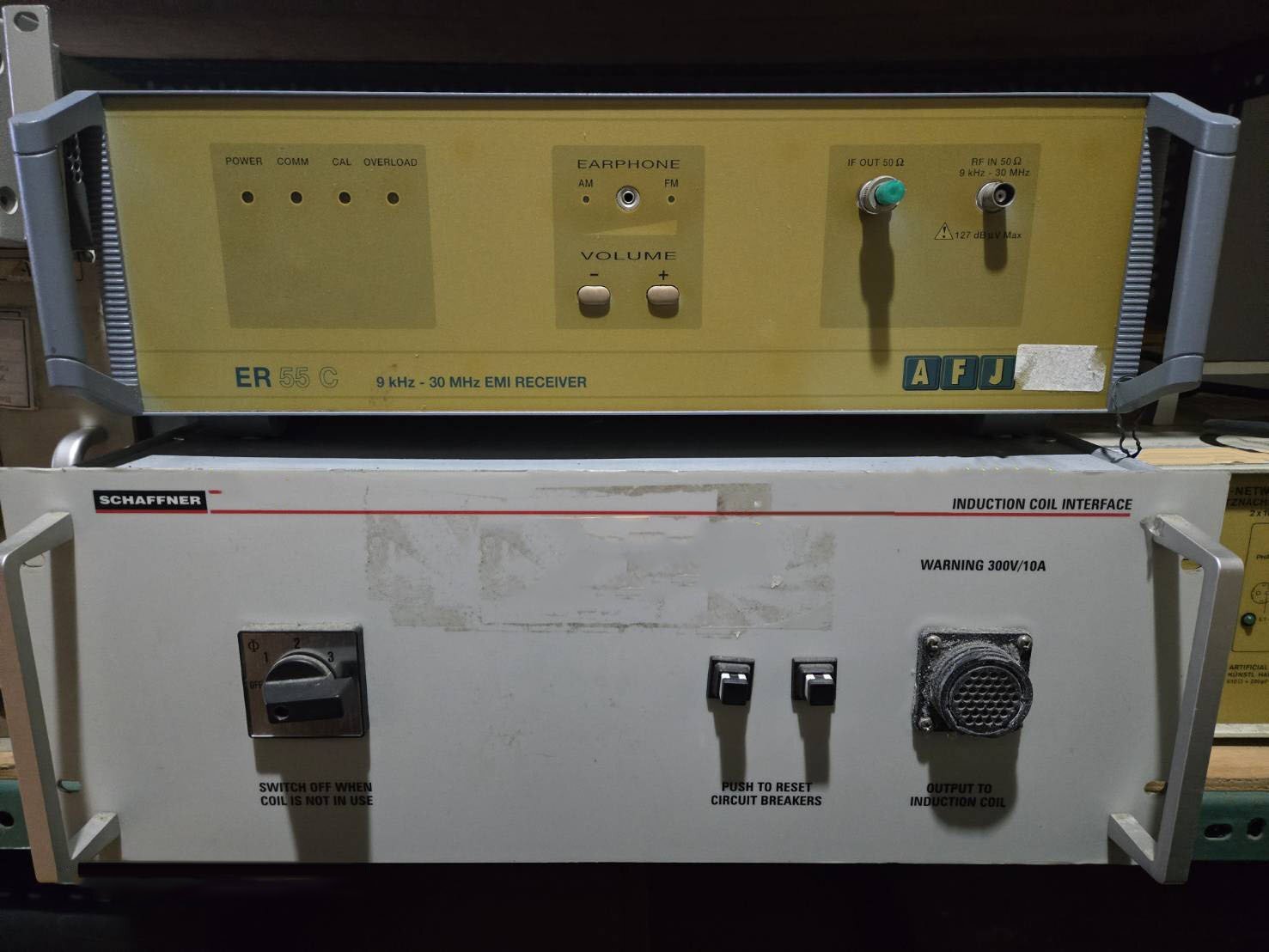 Photo Used VARIOUS Lot of electronic test equipment For Sale