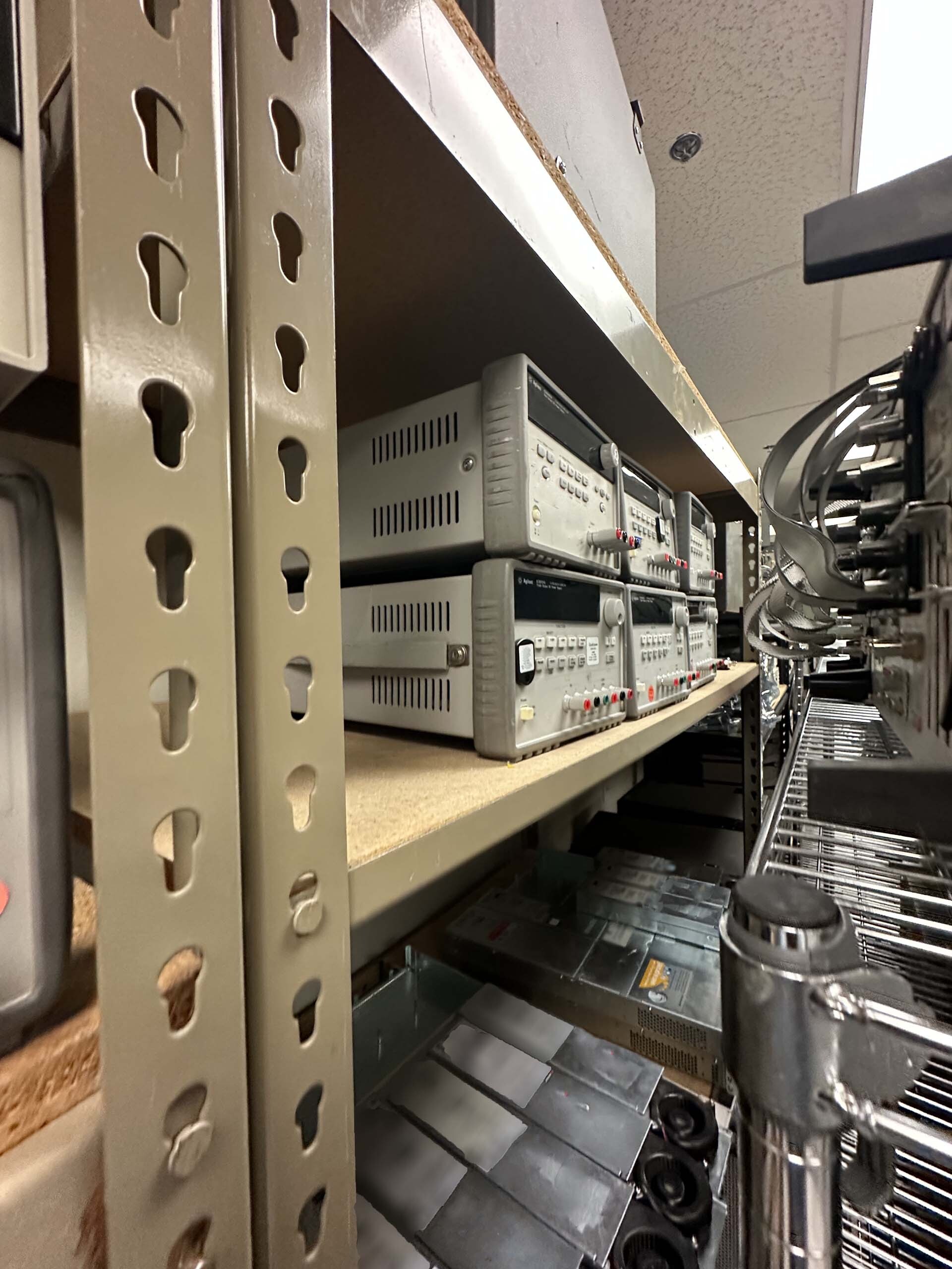 圖為 已使用的 VARIOUS Lot of equipment 待售