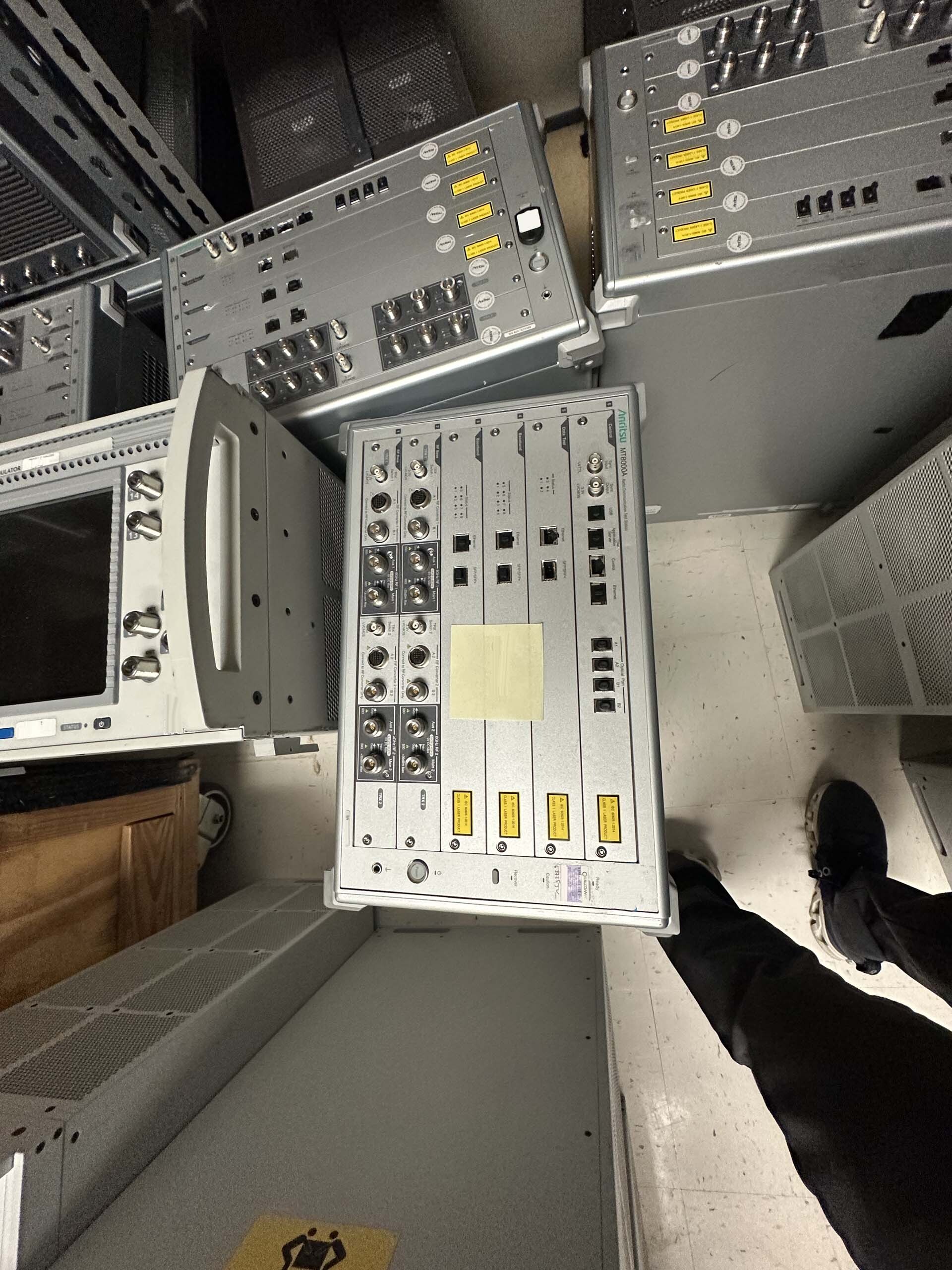 圖為 已使用的 VARIOUS Lot of equipment 待售