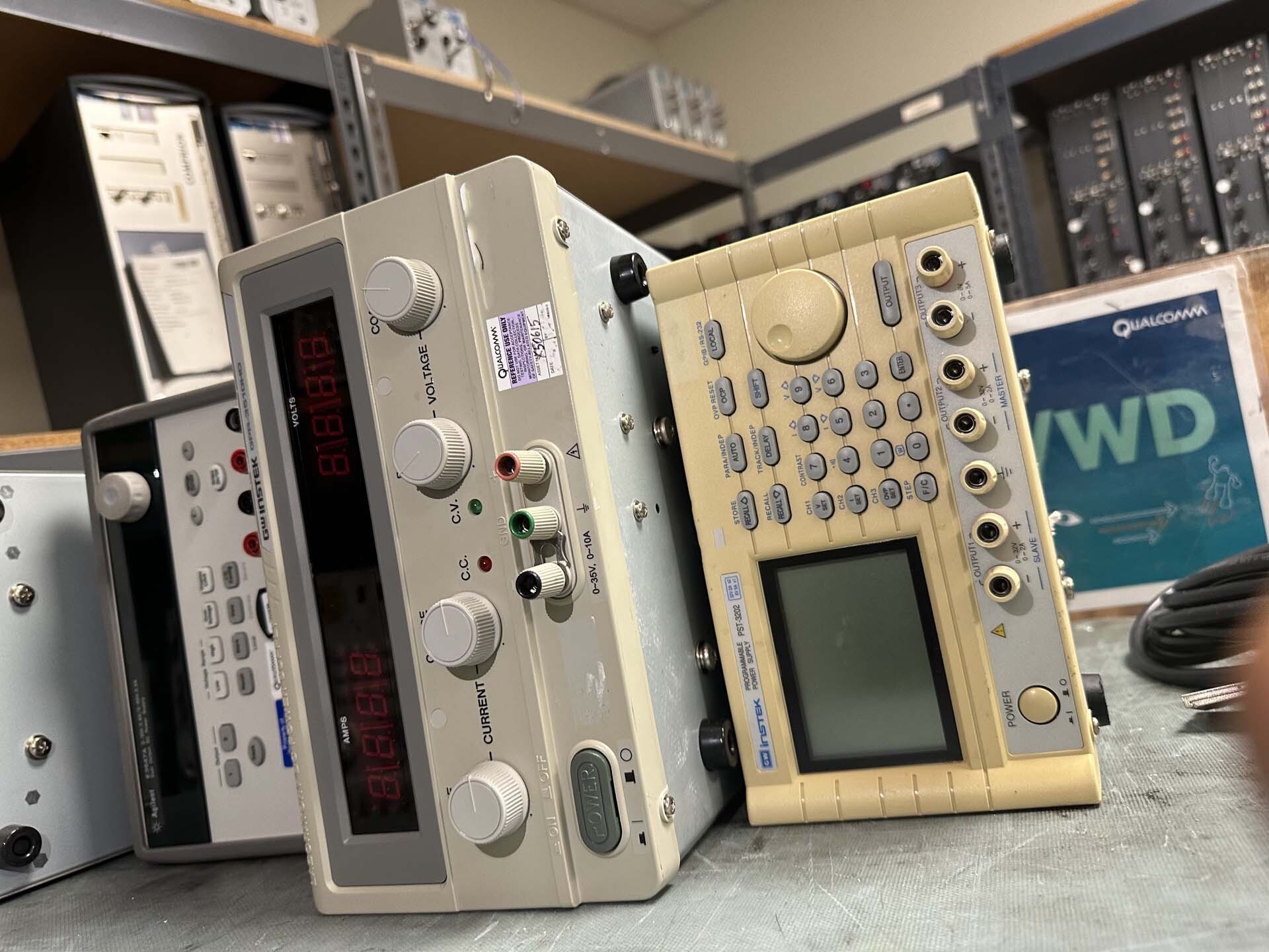 圖為 已使用的 VARIOUS Lot of equipment 待售
