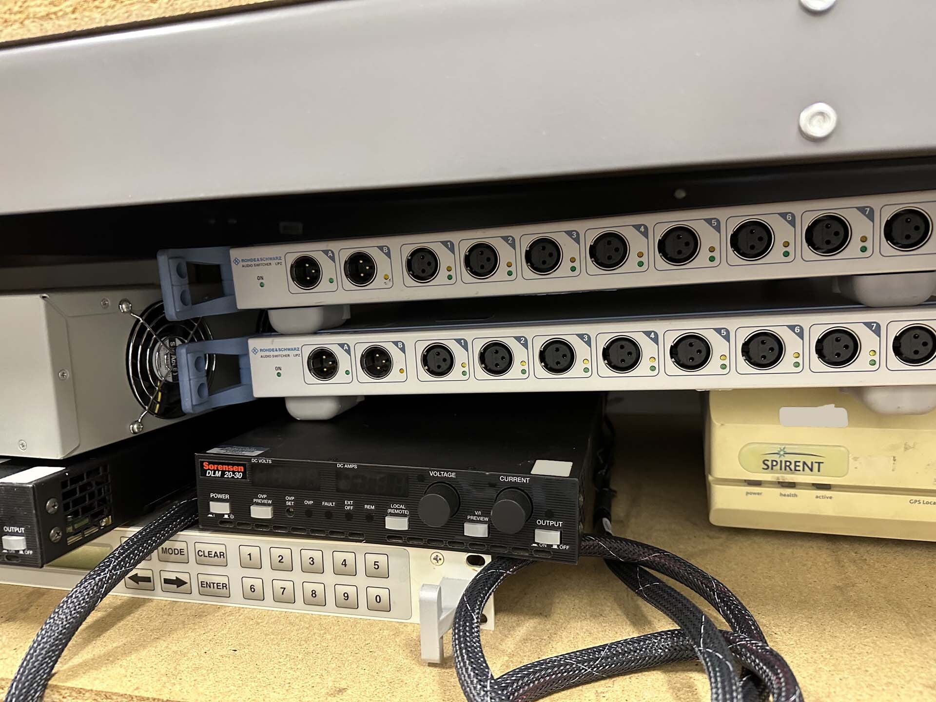 圖為 已使用的 VARIOUS Lot of equipment 待售