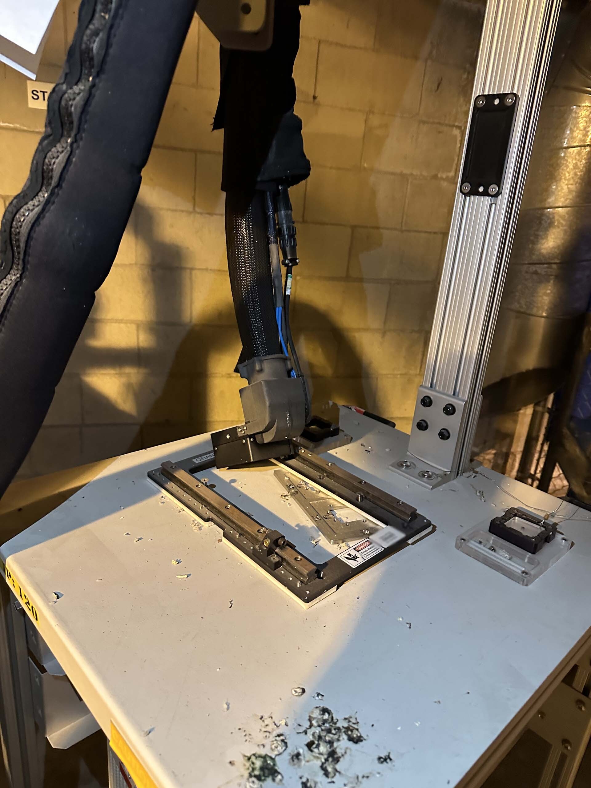 圖為 已使用的 VARIOUS Lot of equipment 待售