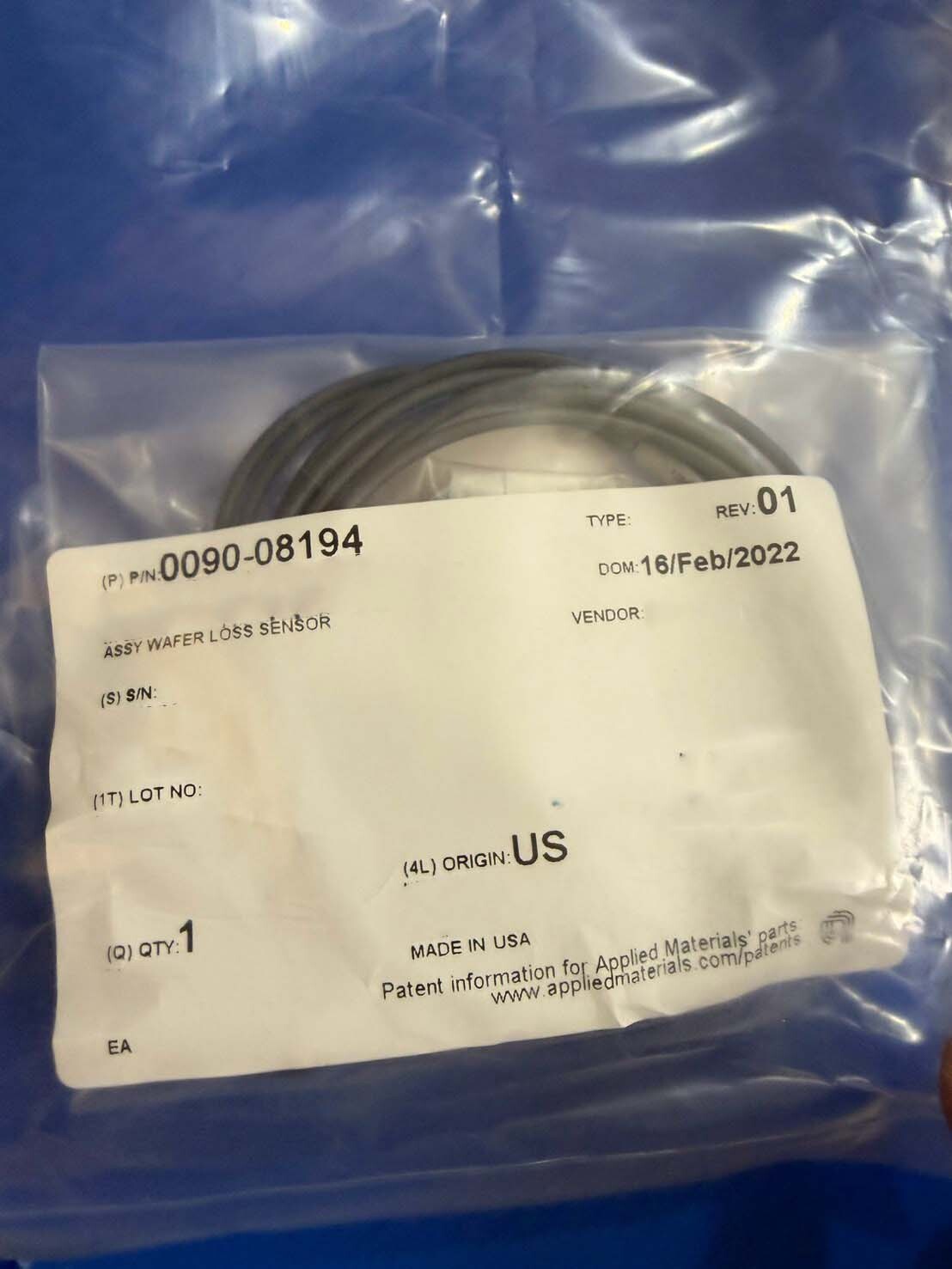 Photo Used VARIOUS Lot of spare parts For Sale