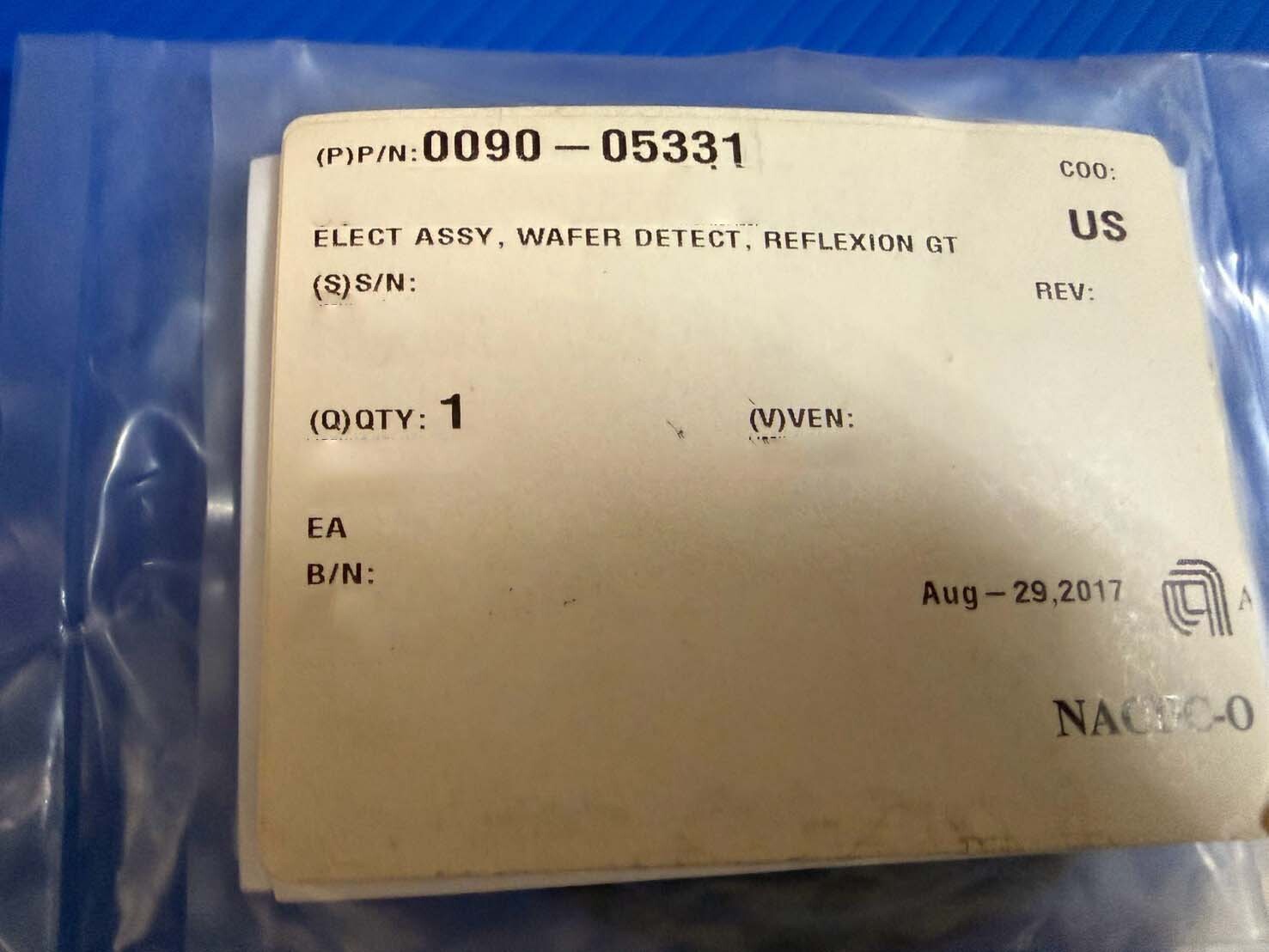 Photo Used VARIOUS Lot of spare parts For Sale