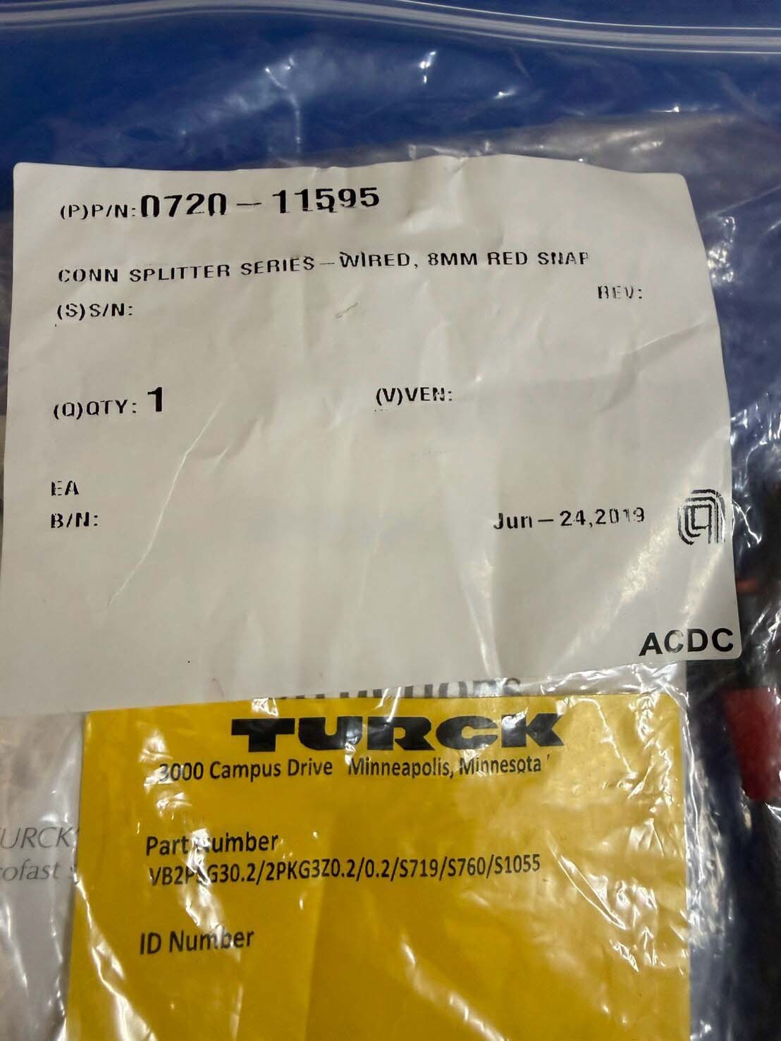 Photo Used VARIOUS Lot of spare parts For Sale
