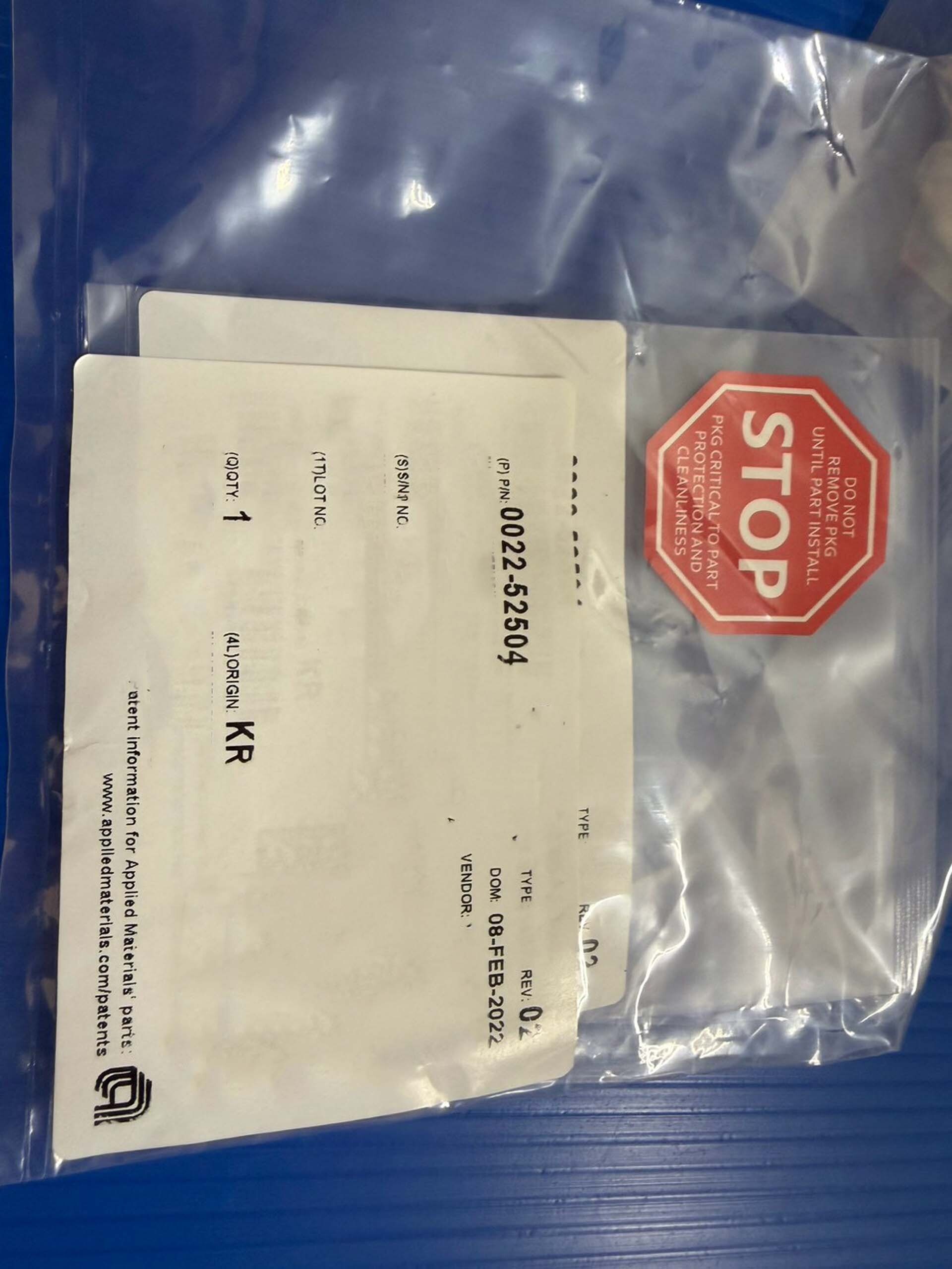 Photo Used VARIOUS Lot of spare parts For Sale