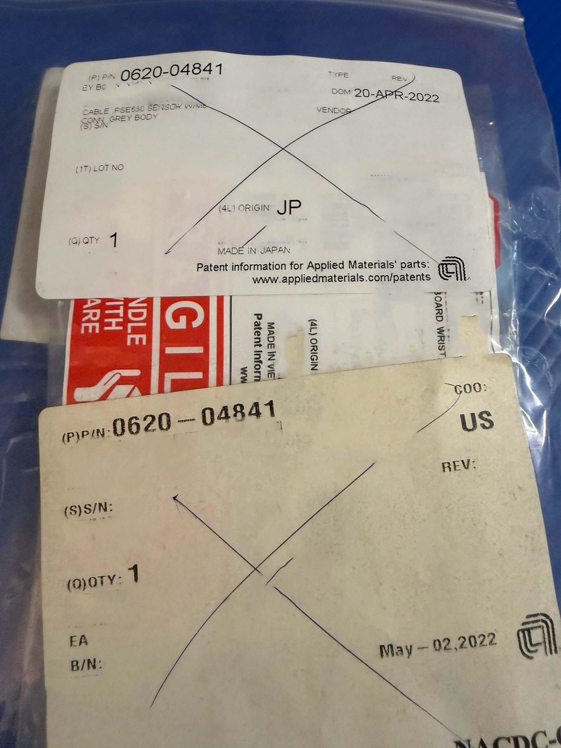 Photo Used VARIOUS Lot of spare parts For Sale