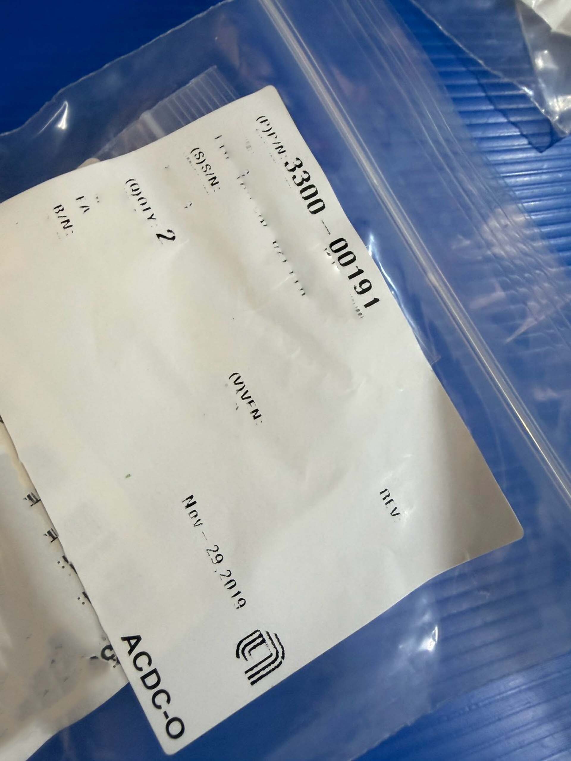 Photo Used VARIOUS Lot of spare parts For Sale