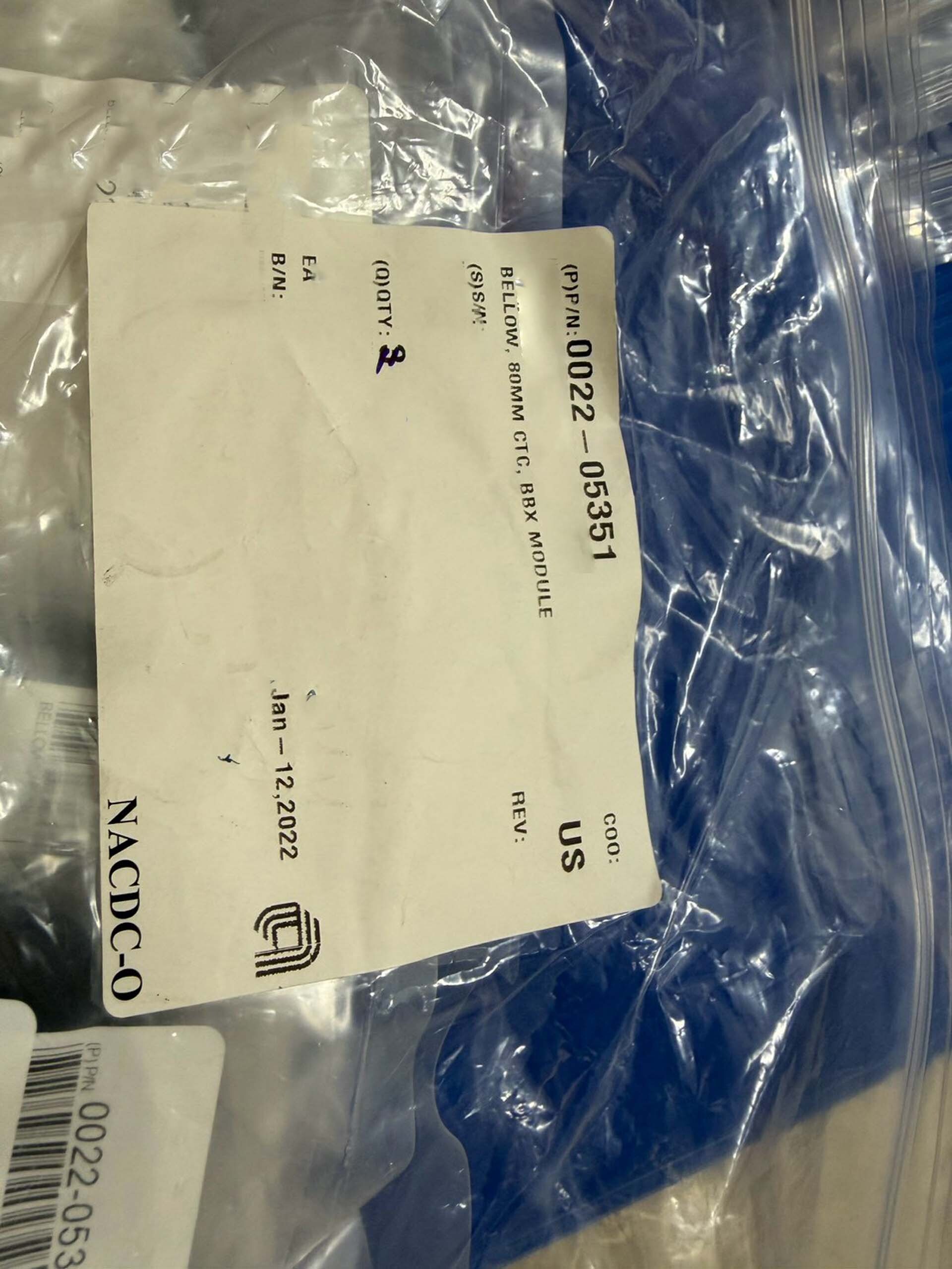 Photo Used VARIOUS Lot of spare parts For Sale