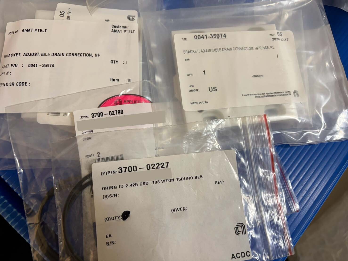 Photo Used VARIOUS Lot of spare parts For Sale