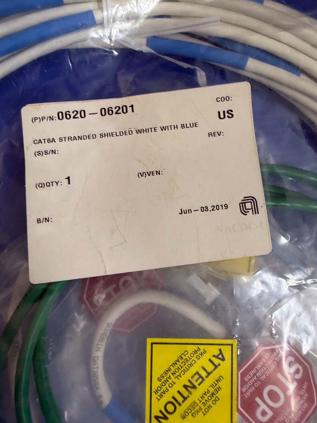 Photo Used VARIOUS Lot of spare parts For Sale
