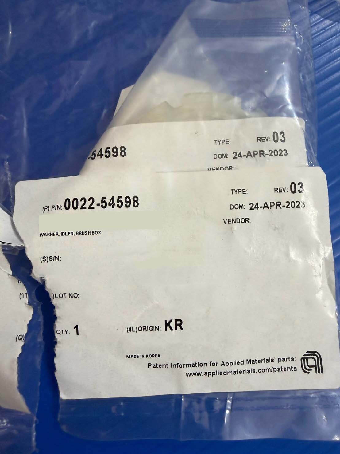 Photo Used VARIOUS Lot of spare parts For Sale